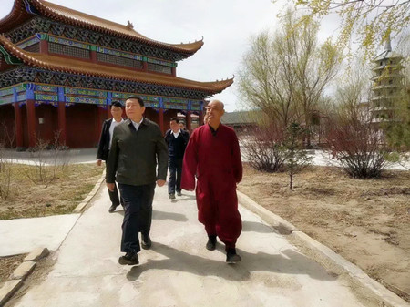 市委各部门领导来慧缘寺视察指导工作